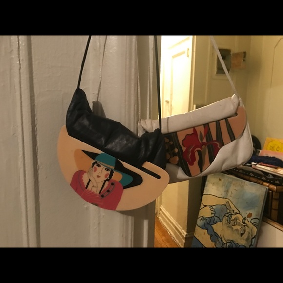 AMAZING VINTAGE COLLECTIBLE MOON BAG - Picture 3 of 6